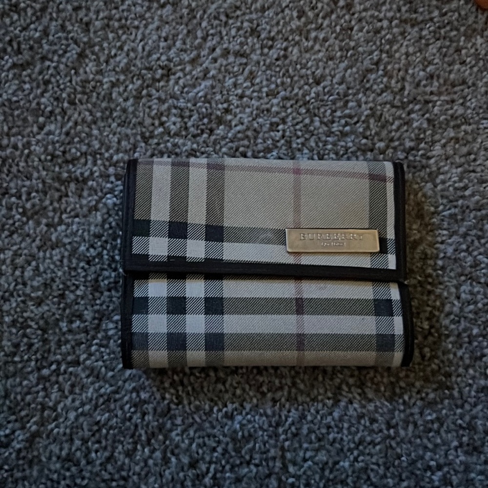 Burberry wallet
